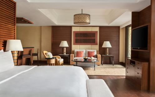 Shangri-La Boracay Resort and Spa-Sea View Suite Bedroom_4563